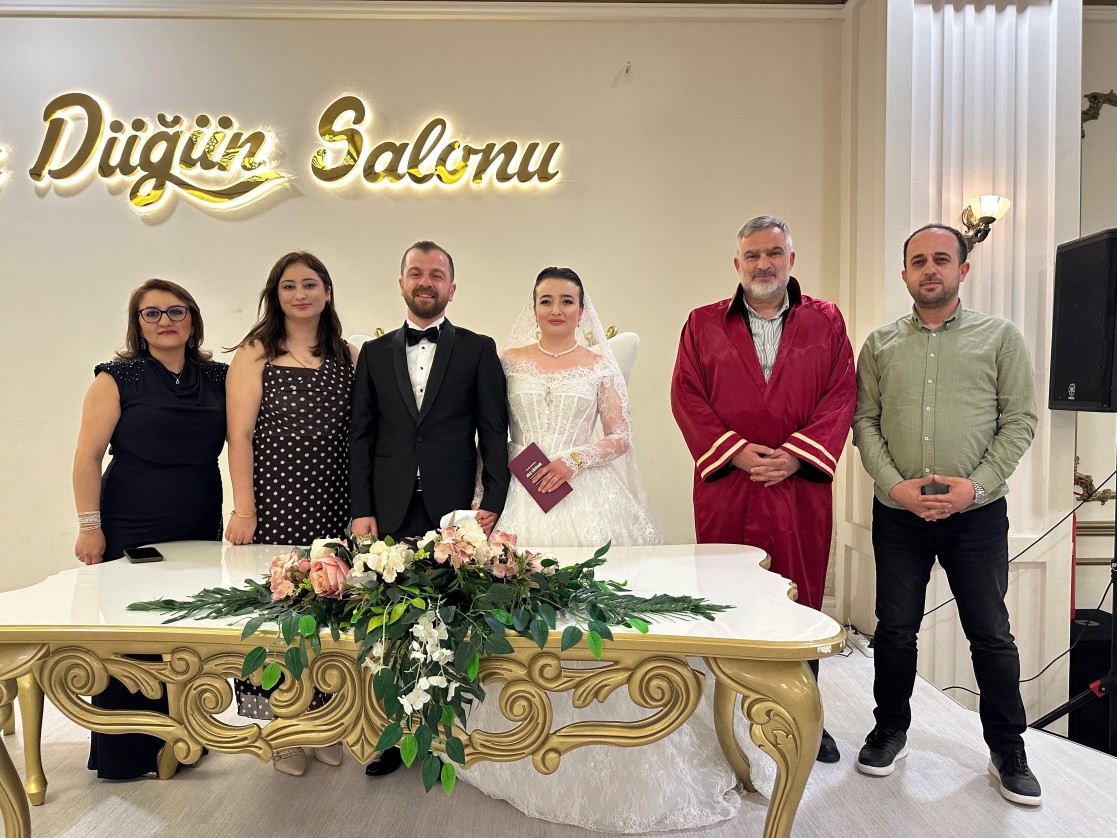 Belediye Başkanımız Semih Tepebaşı, Semra-Halit Uçar ve Asuman-İbrahim...