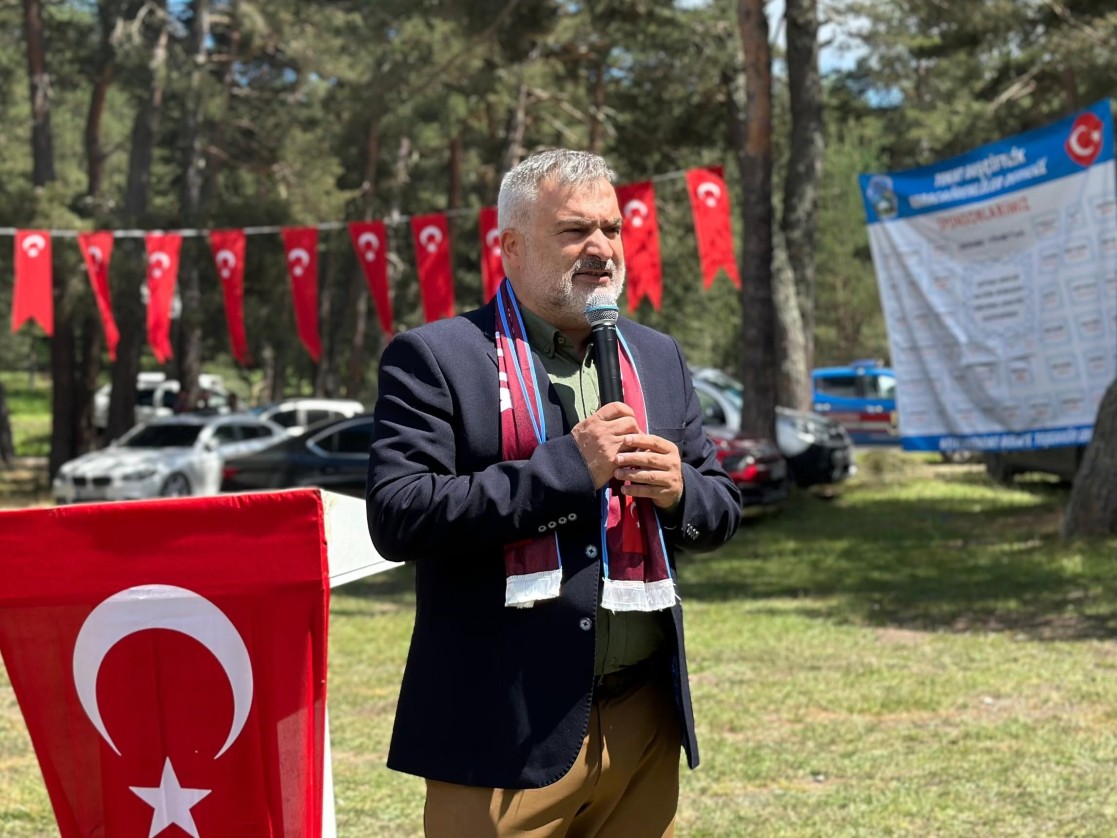 İstanbul Karacaörenliler Sosyal Kültür Yardımlaşma ve Dayanışma Derneği tarafından düzenlenen 11. Geleneksel Piknik Şöleni’ne Belediye Başkanımız Semih Tepebaşı, İl Genel Meclis Üyemiz Mustafa Erarslan ile birlikte katıldı