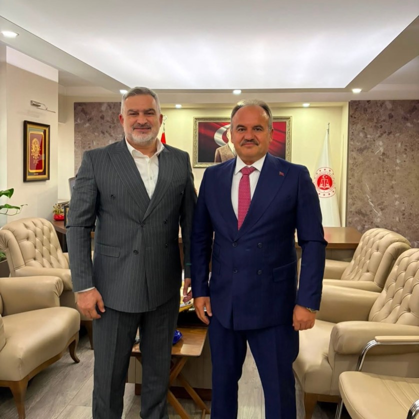 Bir dizi ziyaret ve temaslarda bulunmak üzere Ankara’da bulunan Beledi...