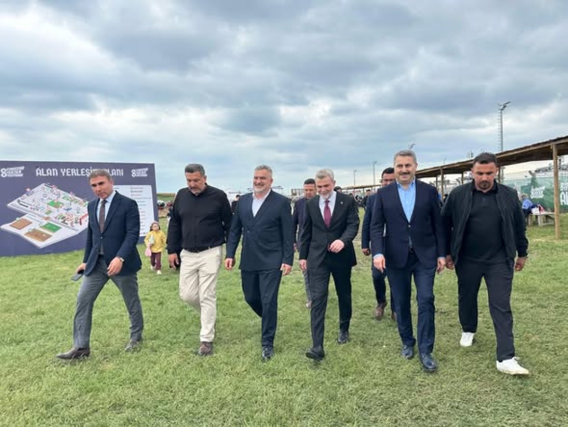 8. Etnospor Kültür Festivali kapsamında düzenlenen Karakucak güreşleri...