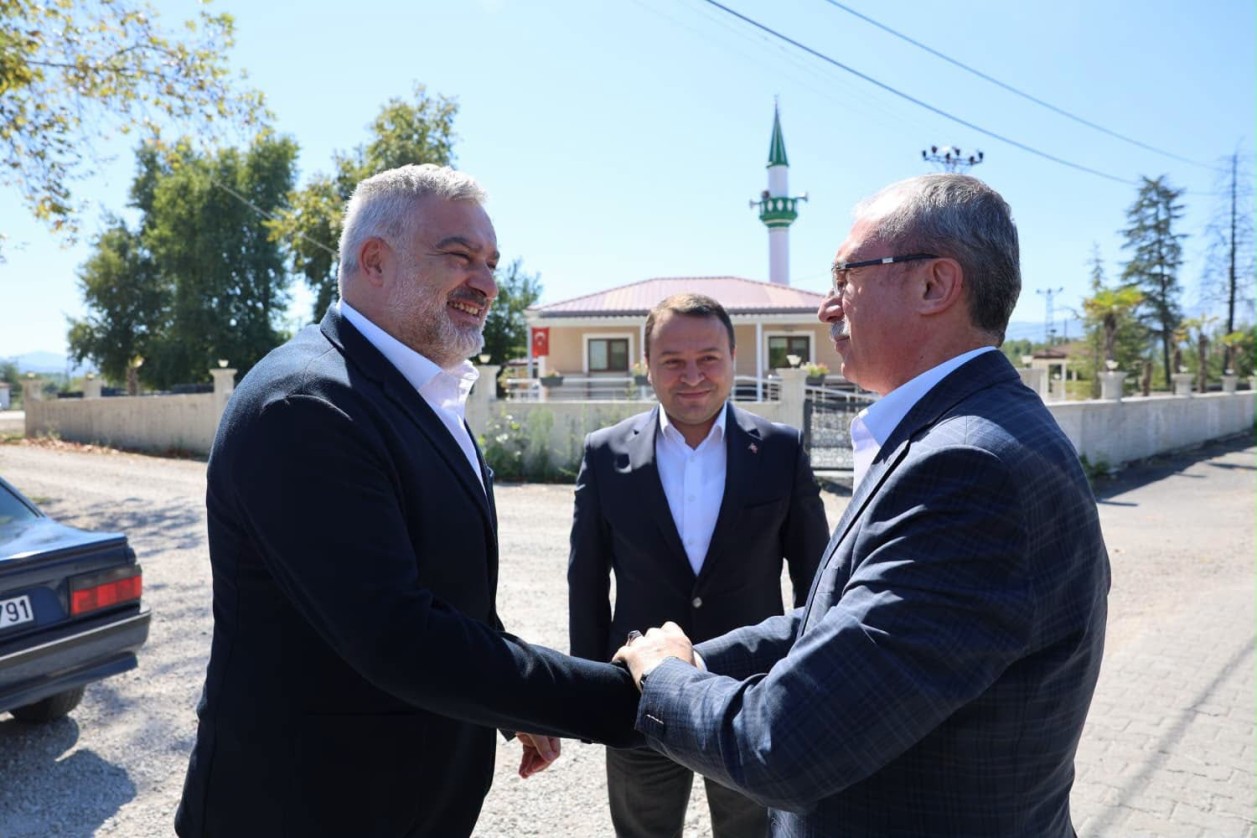 Belediye Başkanımız Semih Tepebaşı, Türkiye Yüzyılı Buluşmaları kapsamında ilçemize gelen AK Parti Samsun Milletvekilimiz Orhan Kırcalı’yı karşıladı