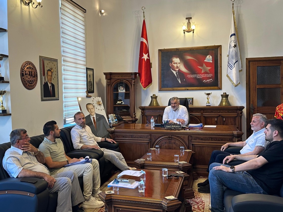 Belediye Encümenimiz, Belediye Başkanımız Semih Tepebaşı başkanlığında haftalık olağan toplantısını gerçekleştirdi