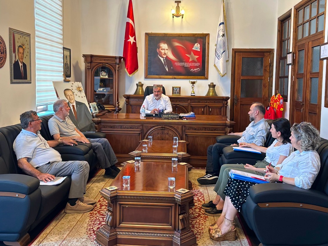 Belediye Encümenimiz, Belediye Başkanımız Semih Tepebaşı başkanlığında haftalık olağan toplantısını gerçekleştirdi