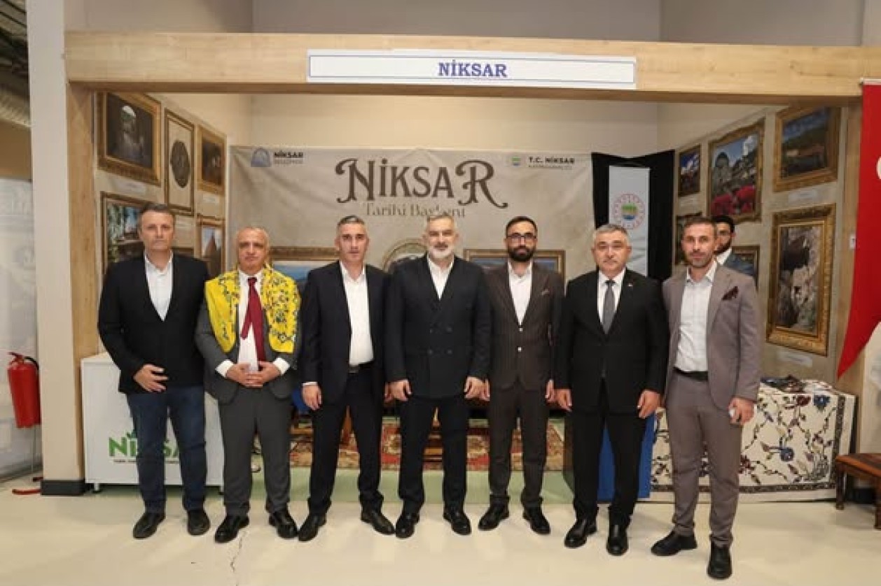 İstanbul Atatürk Havalimanı’nda düzenlenen 7. Tokat Tanıtım Günleri kapsamında Niksar standımız, kıymetli misafirlerimizi ve hemşehrilerimizi ağırlamaya devam ediyor